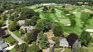 3880 Oakland Drive, Bloomfield Hills, MI 48301