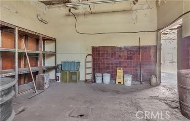 411 E Rosecrans, Compton, CA 90221