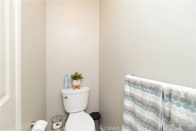 3420 New York, Corona, CA 92882