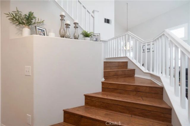 3420 New York, Corona, CA 92882