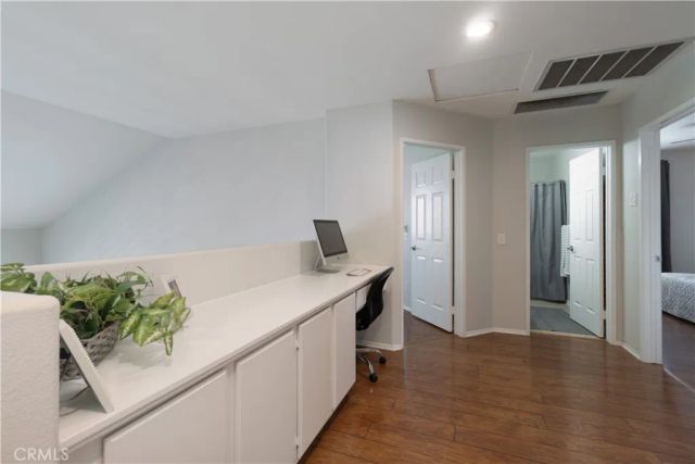 3420 New York, Corona, CA 92882