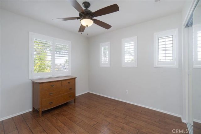 3420 New York, Corona, CA 92882