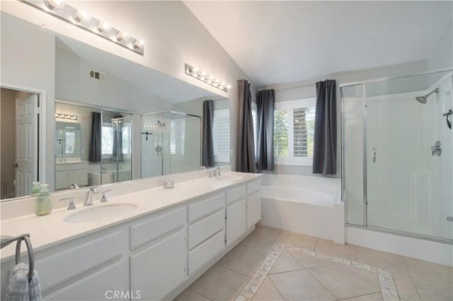 3420 New York, Corona, CA 92882