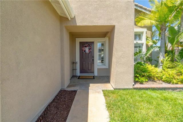 3420 New York, Corona, CA 92882