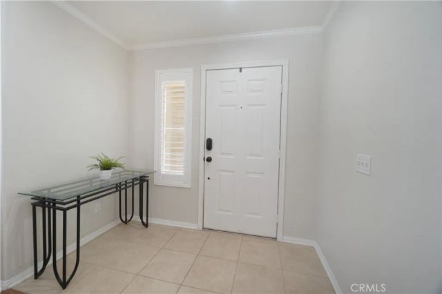 3420 New York, Corona, CA 92882
