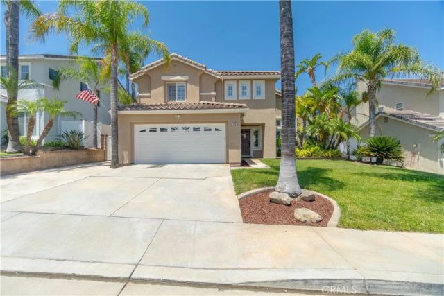 3420 New York, Corona, CA 92882