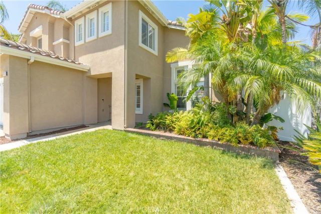 3420 New York, Corona, CA 92882