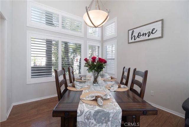 3420 New York, Corona, CA 92882