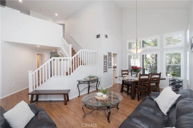 3420 New York, Corona, CA 92882