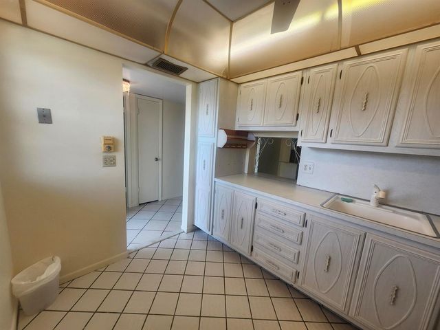 230 NE 26th Avenue 209, Boynton Beach, FL 33435