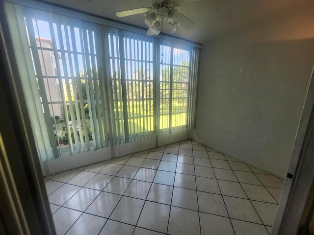 230 NE 26th Avenue 209, Boynton Beach, FL 33435