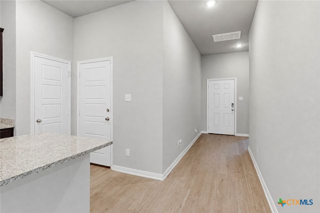2905 Greenbriar, Seguin, TX 78155