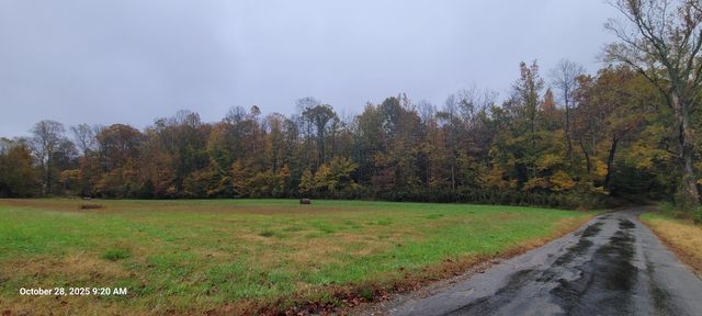 1121 Breeding Road, Edmonton, KY 42129