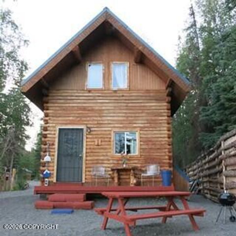 38120 Greatland Street, Sterling, AK 99672