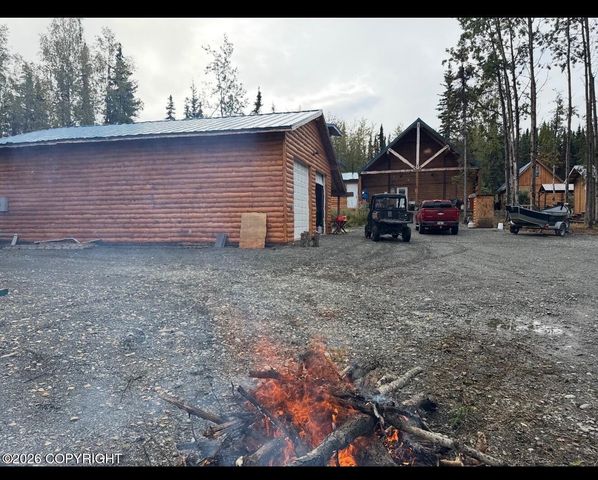 38120 Greatland Street, Sterling, AK 99672
