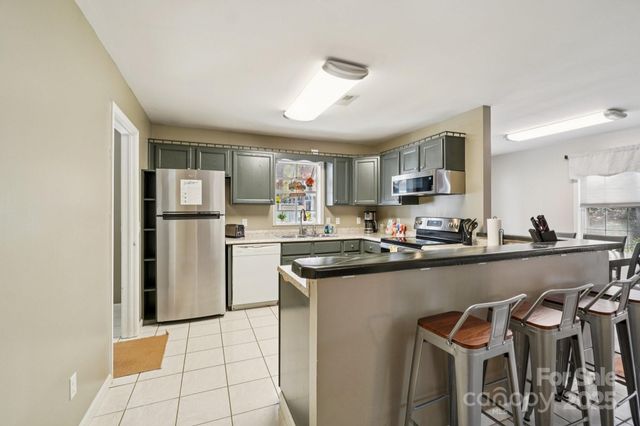 17 Old Gap Creek Road, Fairview, NC 28730