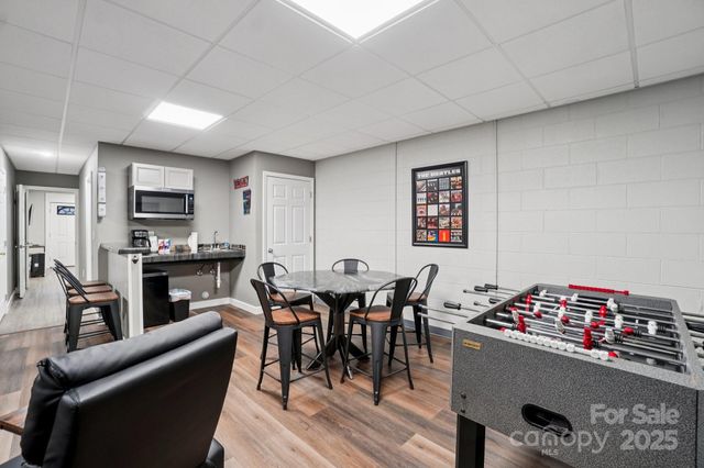 17 Old Gap Creek Road, Fairview, NC 28730