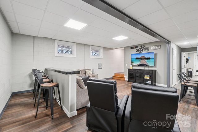 17 Old Gap Creek Road, Fairview, NC 28730