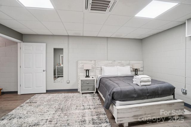 17 Old Gap Creek Road, Fairview, NC 28730