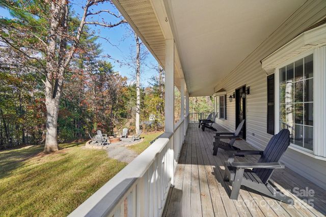 17 Old Gap Creek Road, Fairview, NC 28730