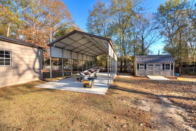 2525 Autumn Terrace, Dalzell, SC 29040