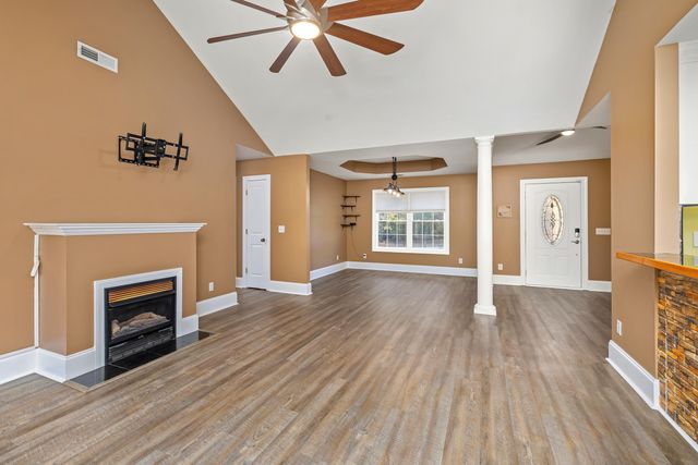 2525 Autumn Terrace, Dalzell, SC 29040