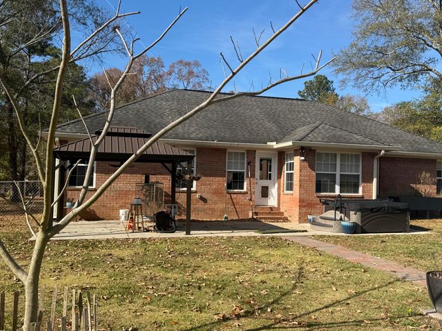 2525 Autumn Terrace, Dalzell, SC 29040