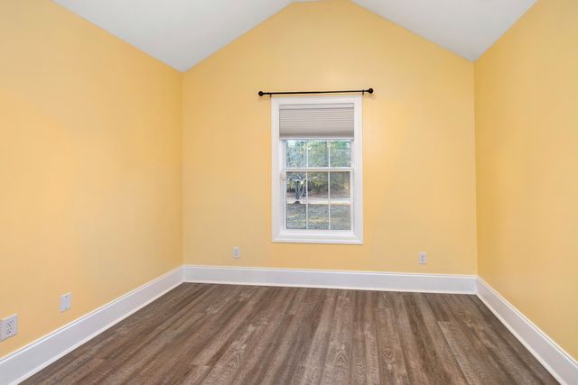 2525 Autumn Terrace, Dalzell, SC 29040