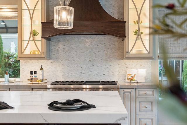 4859 Saint Andrews Dr, Stockton, CA 95219