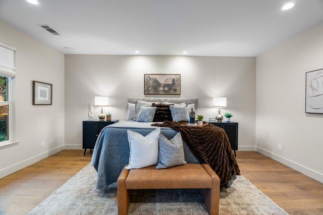 4859 Saint Andrews Dr, Stockton, CA 95219