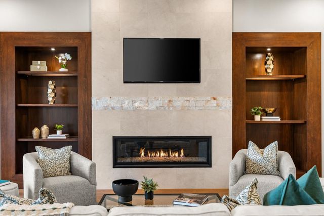 4859 Saint Andrews Dr, Stockton, CA 95219