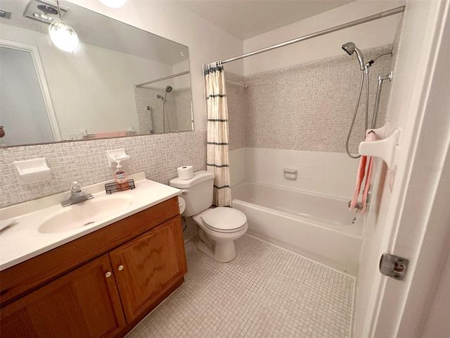 1819 SHORE DRIVE S 307, South Pasadena, FL 33707