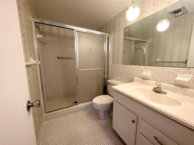 1819 SHORE DRIVE S 307, South Pasadena, FL 33707