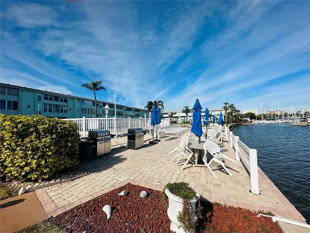 1819 SHORE DRIVE S 307, South Pasadena, FL 33707