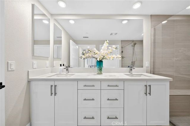 16289 Dawn 209, Tustin, CA 92782