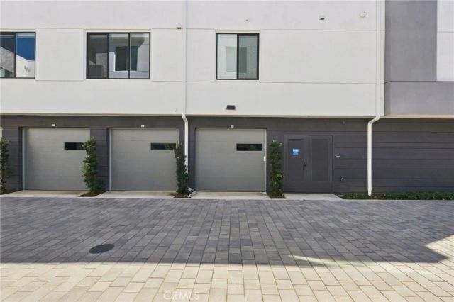 16289 Dawn 209, Tustin, CA 92782