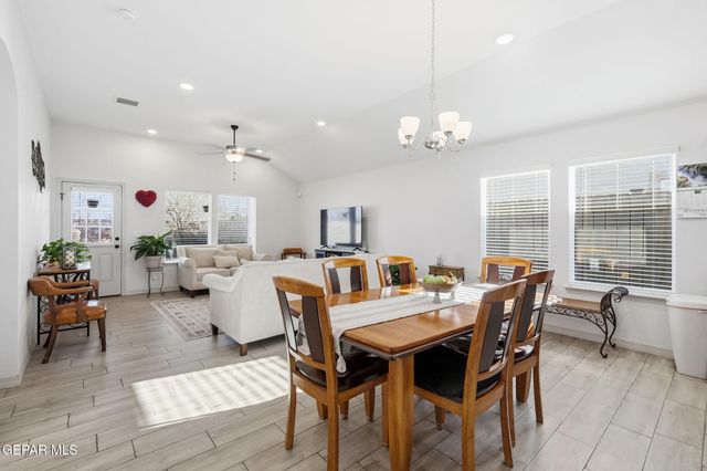 11040 Gem Valley Road, Socorro, TX 79927