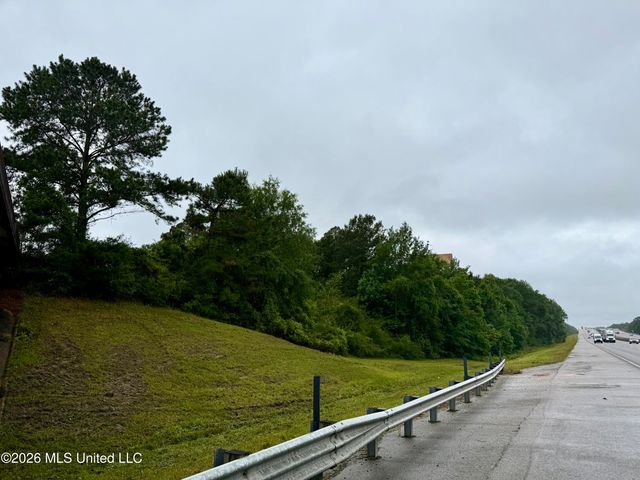 11315 Shorecrest Road, Biloxi, MS 39532