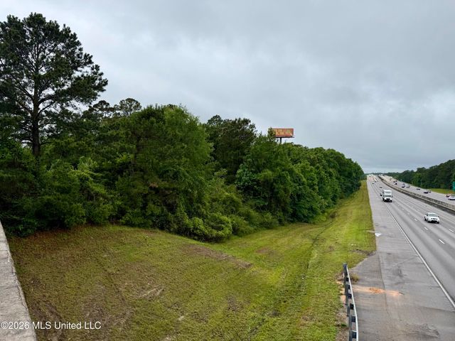11315 Shorecrest Road, Biloxi, MS 39532