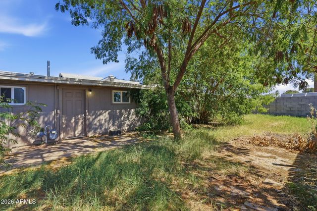 2041 W GEORGIA Avenue, Phoenix, AZ 85015