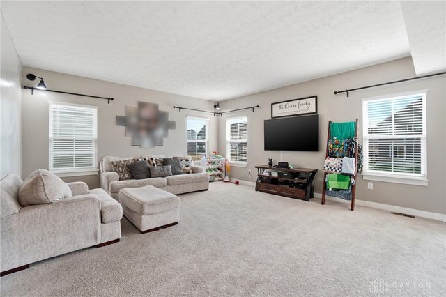 9187 Lakeside Street, Tipp City, OH 45371