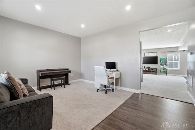 9187 Lakeside Street, Tipp City, OH 45371