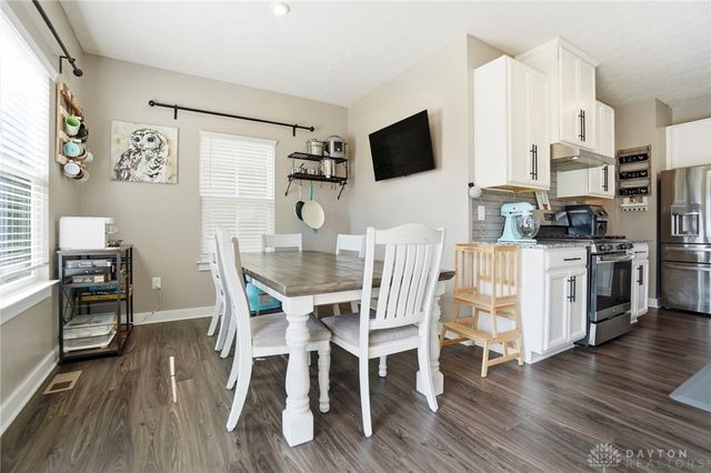 9187 Lakeside Street, Tipp City, OH 45371