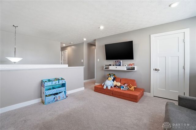 9187 Lakeside Street, Tipp City, OH 45371