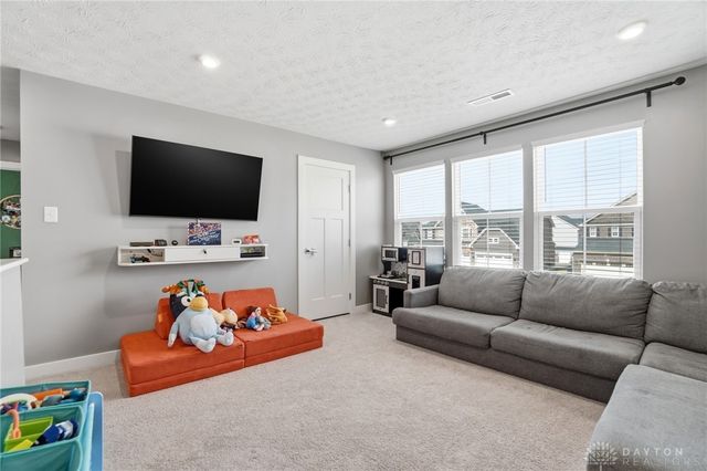 9187 Lakeside Street, Tipp City, OH 45371