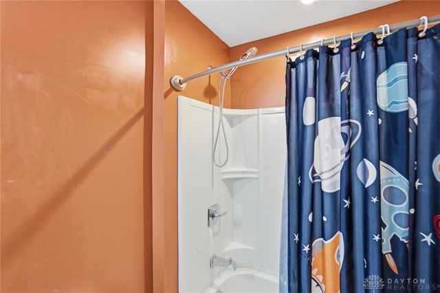 9187 Lakeside Street, Tipp City, OH 45371