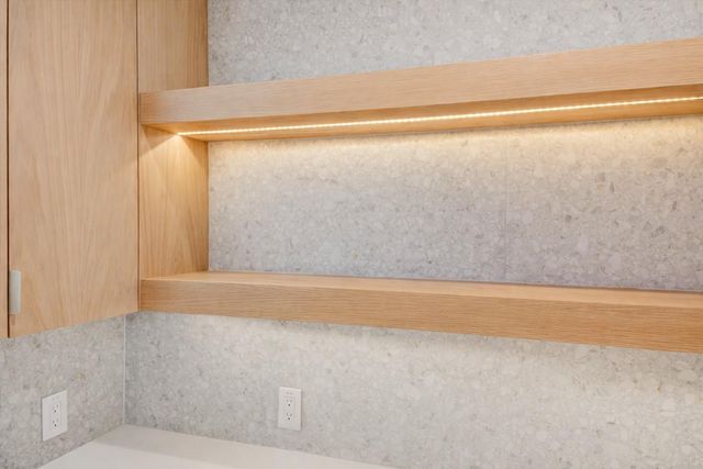 1719 Meander DR, Austin, TX 78721