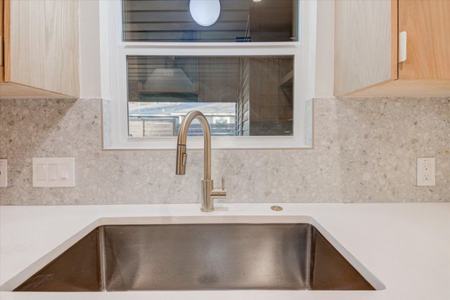 1719 Meander DR, Austin, TX 78721