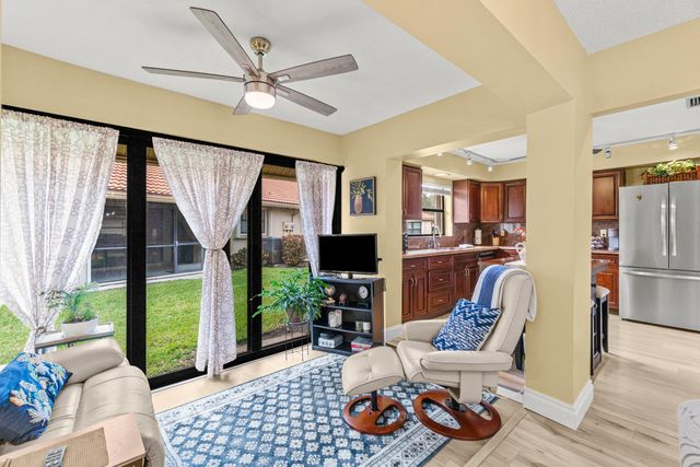 9885 Clusia Tree Drive A, Boynton Beach, FL 33436