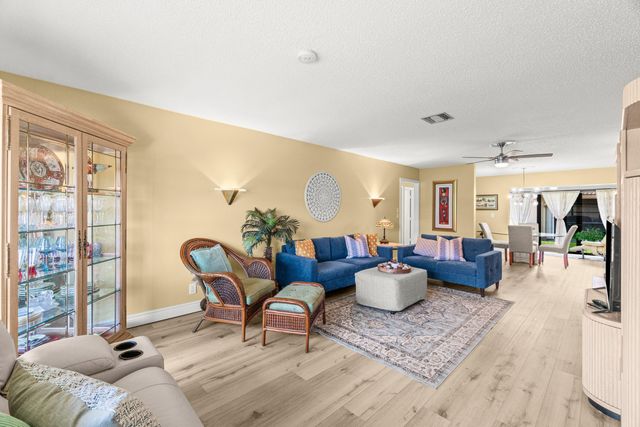 9885 Clusia Tree Drive A, Boynton Beach, FL 33436